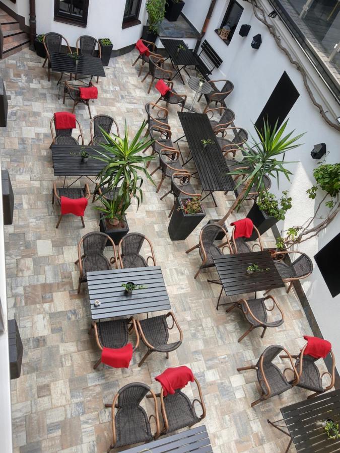 Hotel Weisses Ross Elsterwerda Eksteriør billede