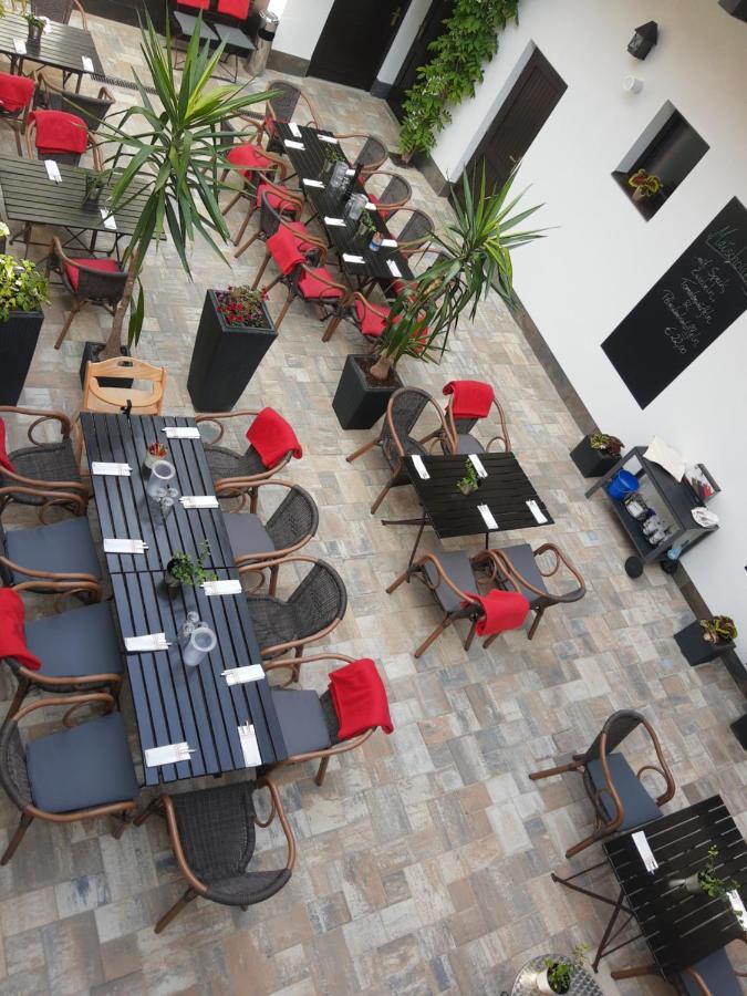 Hotel Weisses Ross Elsterwerda Eksteriør billede